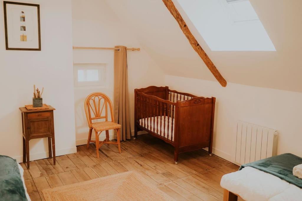Gite Naturia - Chaumiere De Berringue Plouhinec  Exterior foto